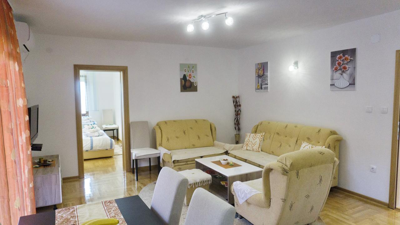 Apartman Spirto 特雷比涅 外观 照片