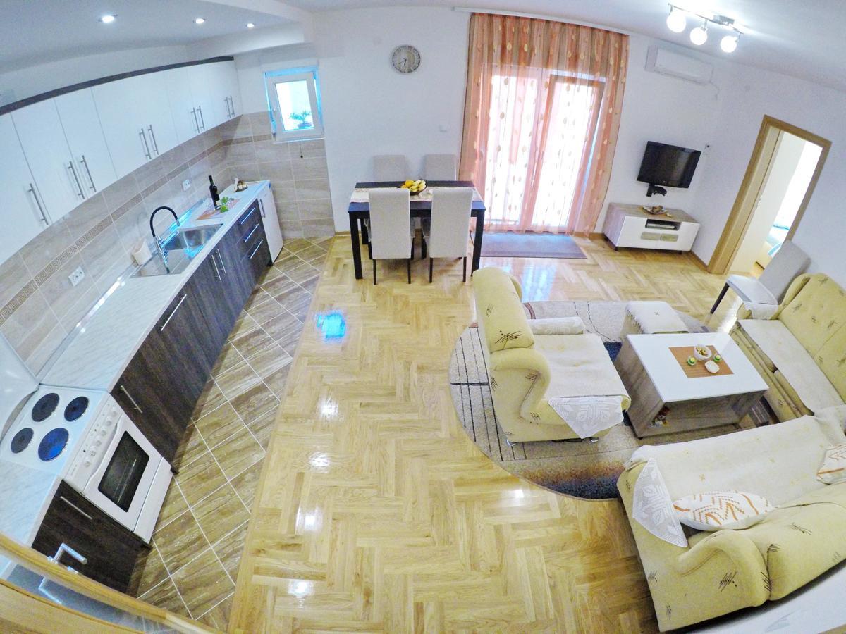 Apartman Spirto 特雷比涅 外观 照片