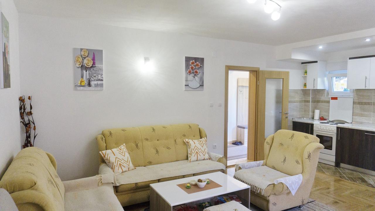 Apartman Spirto 特雷比涅 外观 照片