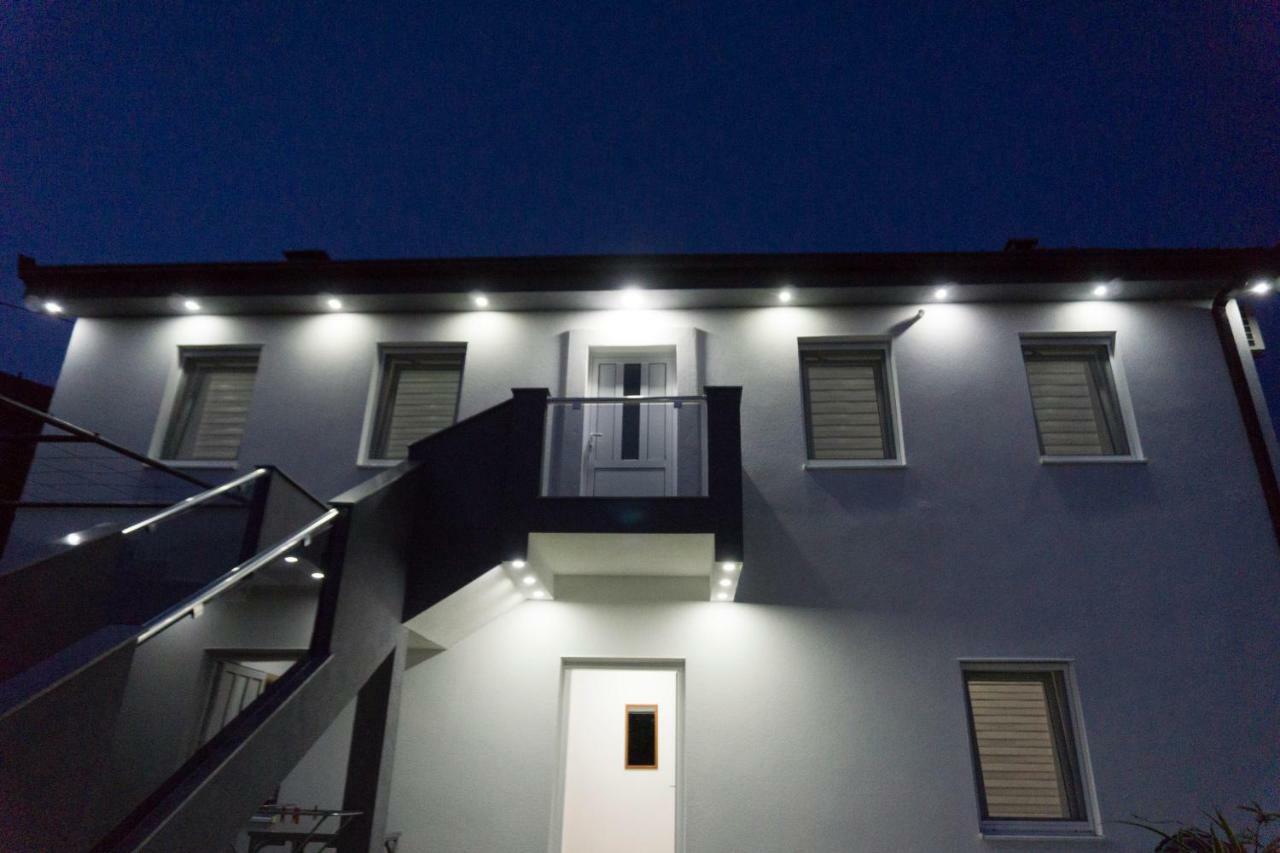 Apartman Spirto 特雷比涅 外观 照片